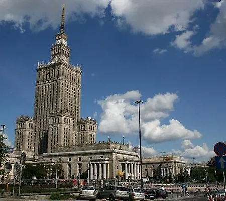 Falcon Center 4 Metro Swietokrzyska Apartman Varsó