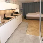 Διαμέρισμα Falcon Center 4 Metro Swietokrzyska Βαρσοβία